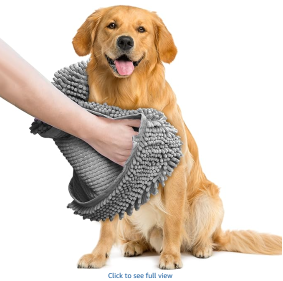 Grey chenille drying mitt on golden retriever
