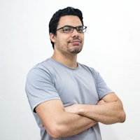 Tom W.